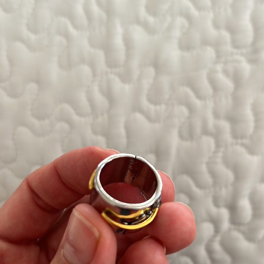 Ring - Picture 7 of 7